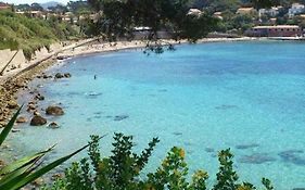 Studio avec parking privé, plage et centre à pied 1